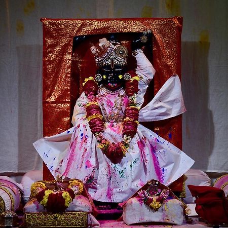 Kadamb Spritual Stay Vrindavan Exterior photo